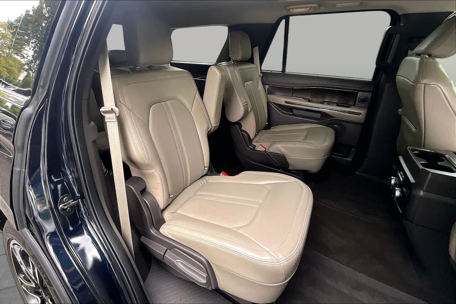 Used 2021 Ford Expedition Limited AWD/4WD image 19