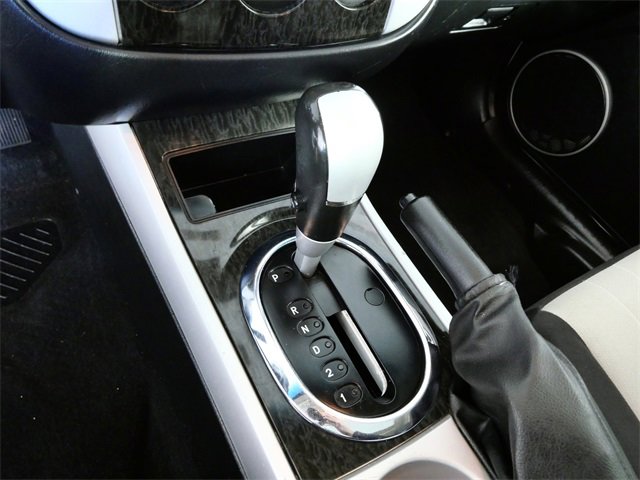 Used 2005 Mercury Mariner Luxury image 19