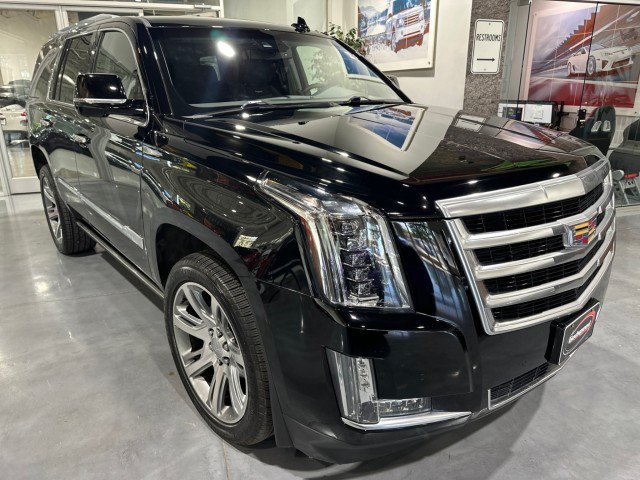 Used 2015 Cadillac Escalade Premium AWD/4WD image 14