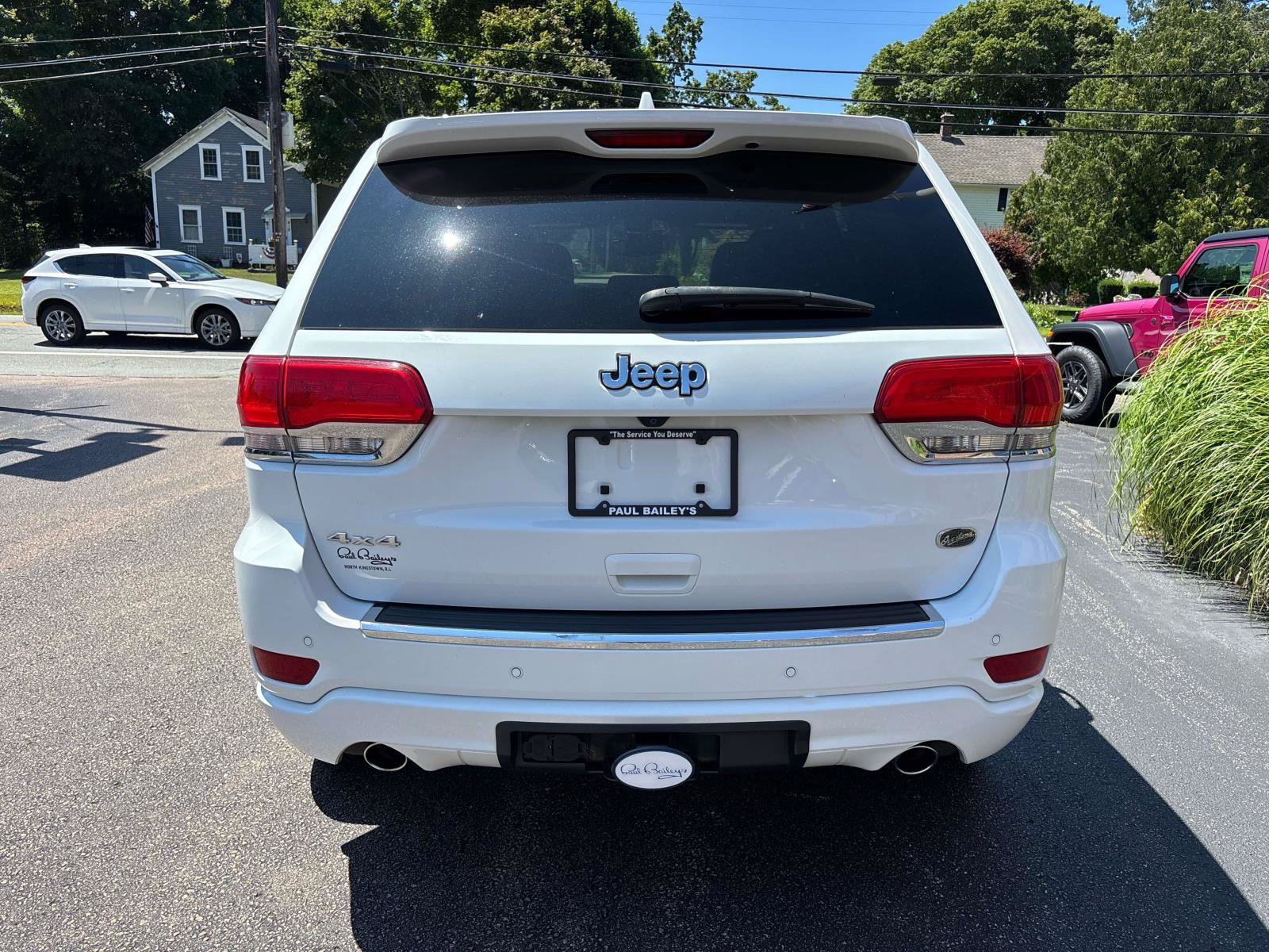 Used 2019 Jeep Grand Cherokee Overland AWD/4WD image 5