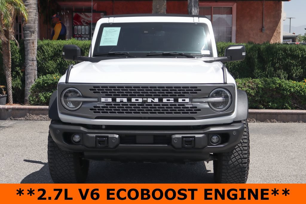 Used 2023 Ford Bronco Badlands w/ Sasquatch Package AWD/4WD image 3