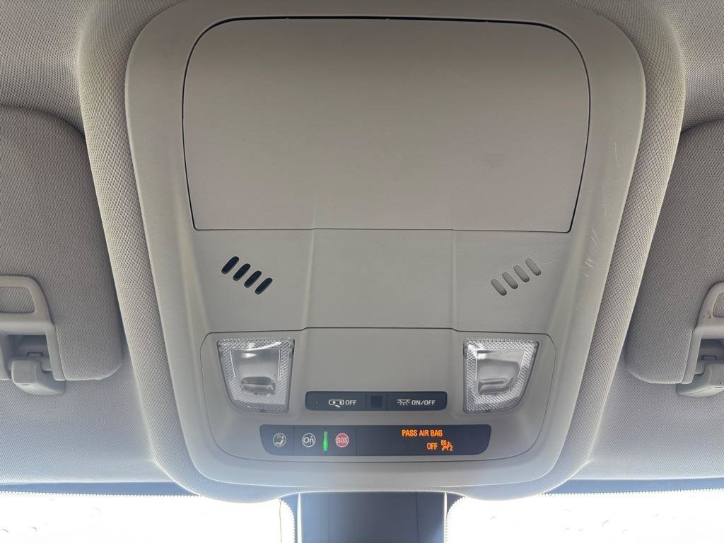 Used 2023 Chevrolet Equinox LS FWD image 25
