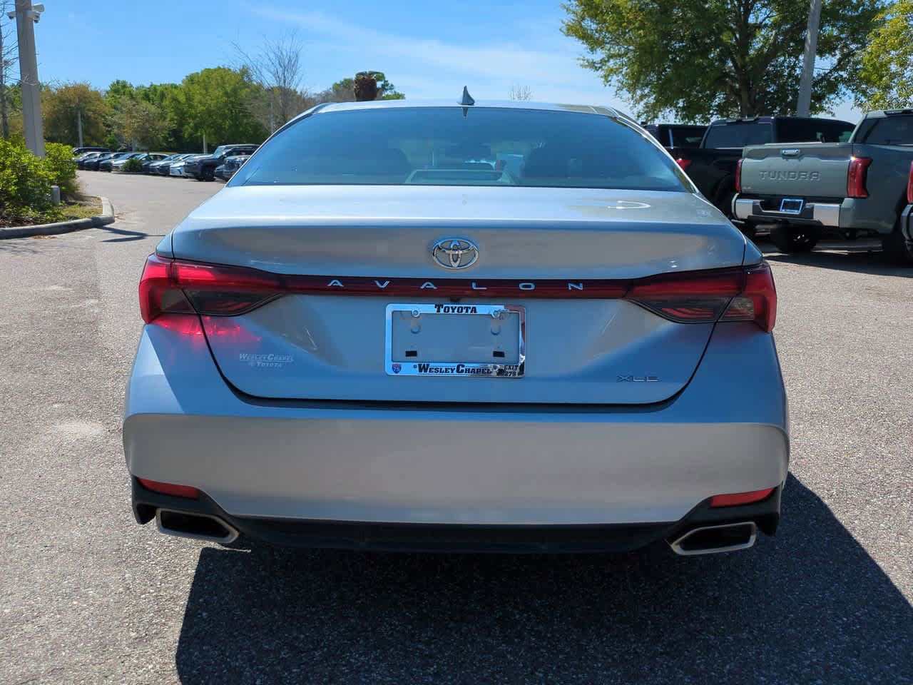 Used 2021 Toyota Avalon XLE FWD image 5