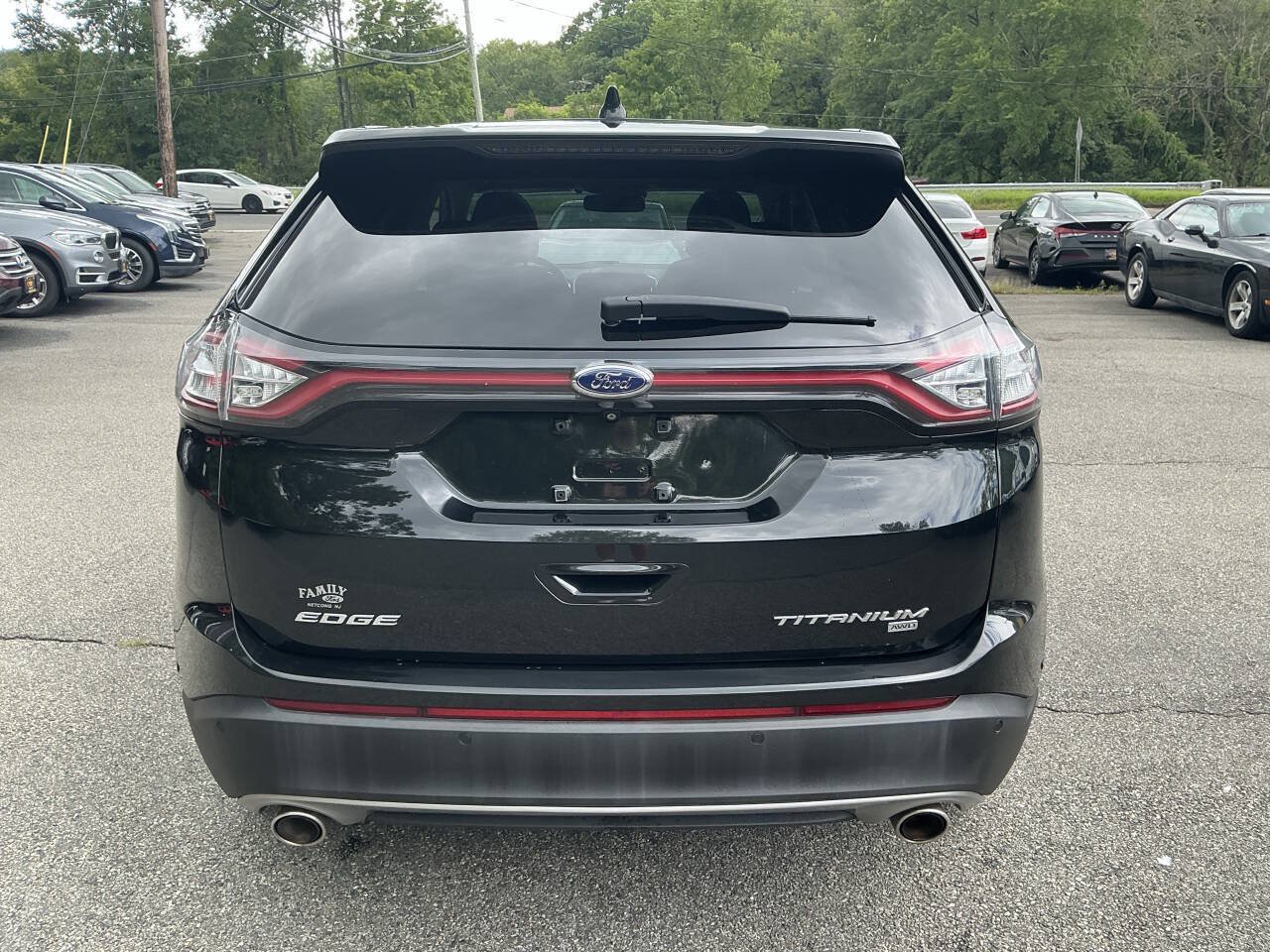 Used 2015 Ford Edge Titanium w/ Equipment Group 302A AWD/4WD image 7