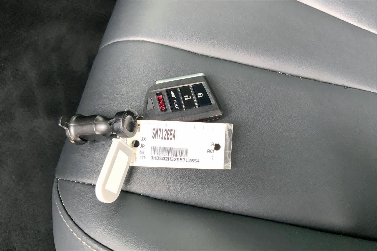 Used 2025 Acura ADX AWD image 15