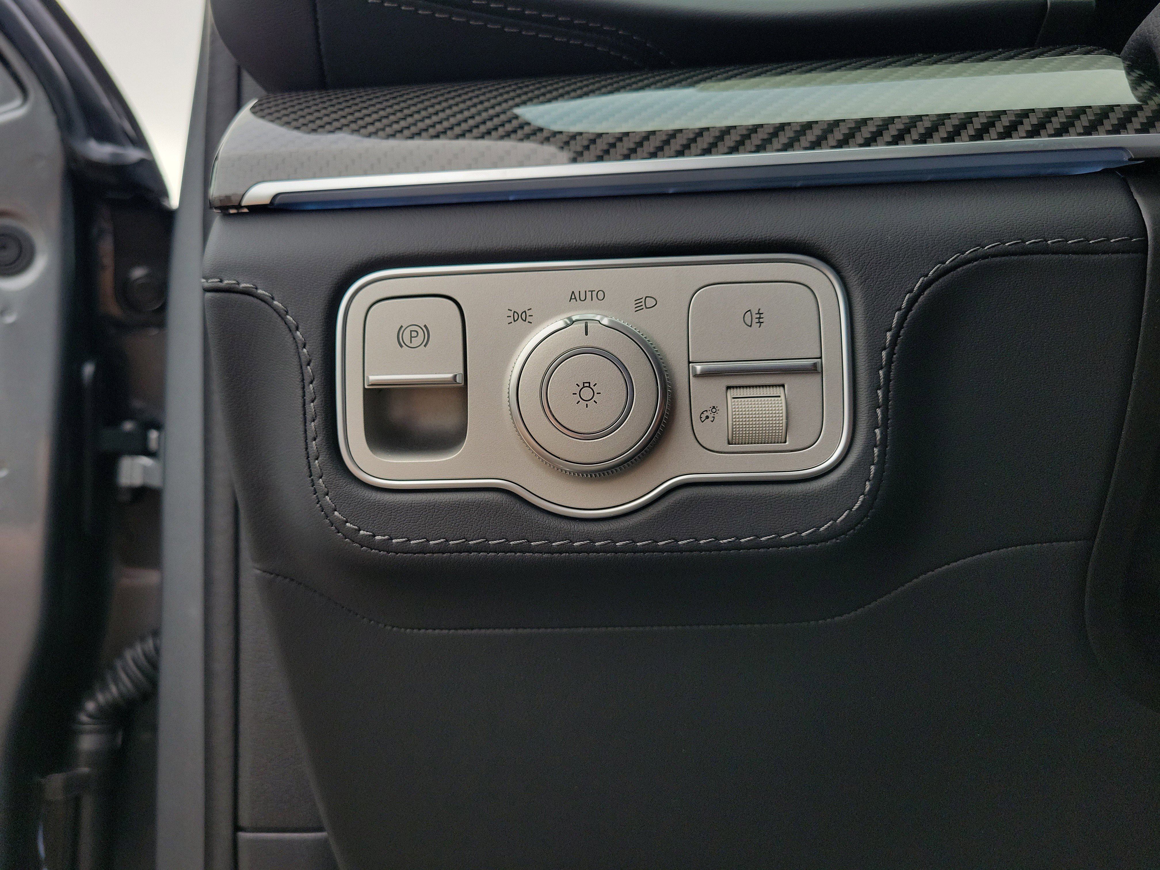 New 2026 Mercedes-Benz GLE 63 AMG S image 24