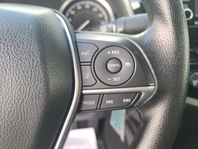 Used 2024 Toyota Camry LE image 21