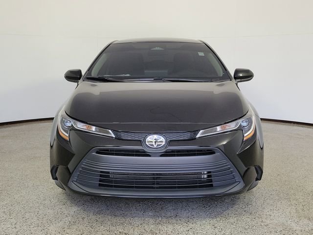 Used 2024 Toyota Corolla LE image 3