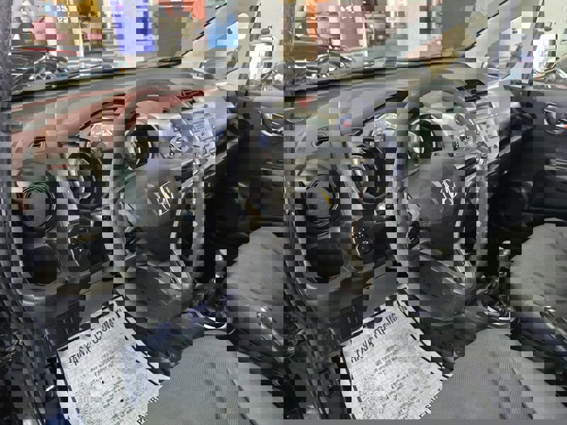 Used 2010 Honda Fit image 8