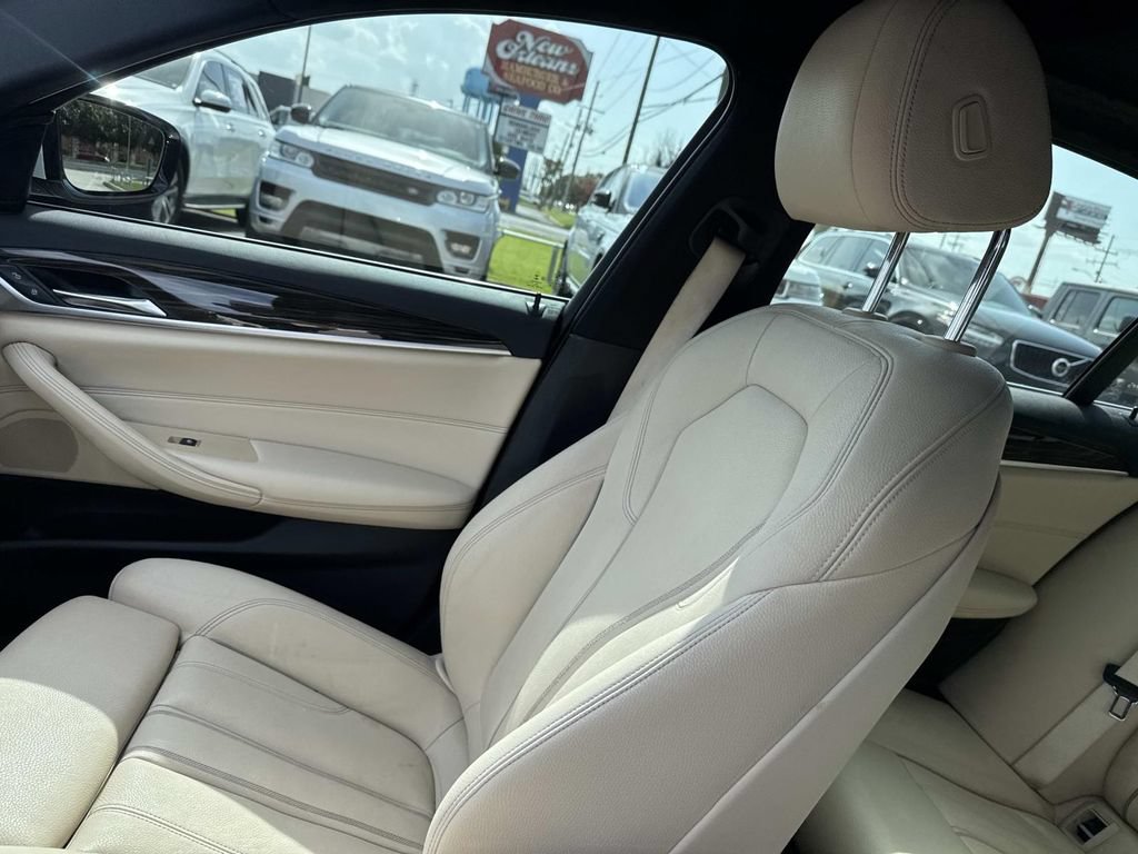 Used 2020 BMW 540i RWD image 18