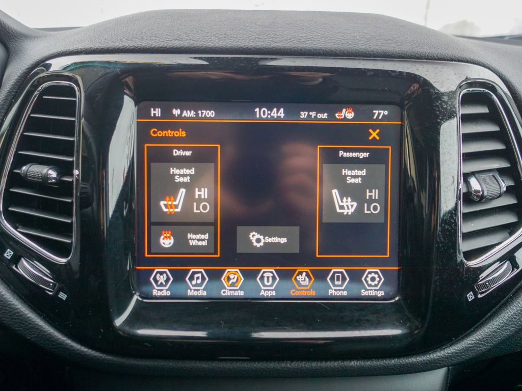 Used 2018 Jeep Compass Limited image 21