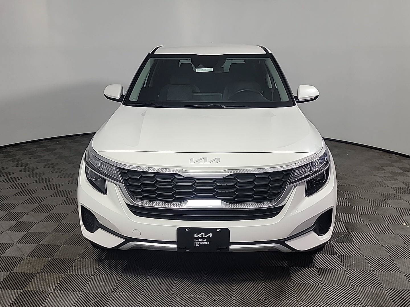 Certified 2023 Kia Seltos LX AWD/4WD image 12
