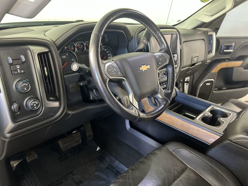 Used 2018 Chevrolet Silverado 2500 LTZ w/ Custom Sport Edition AWD/4WD image 10