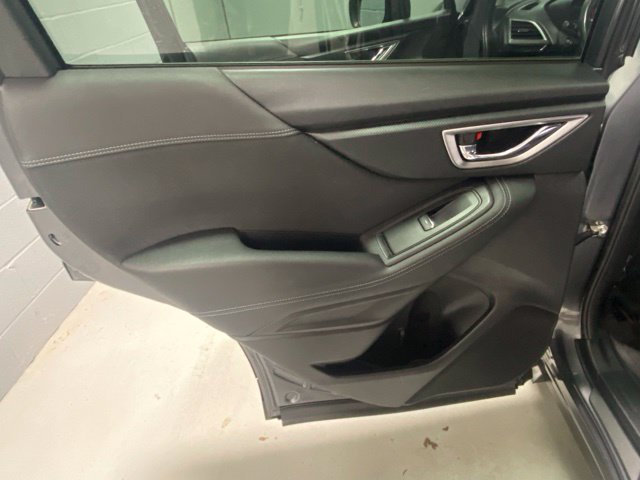 Used 2020 Subaru Forester Premium AWD/4WD image 8