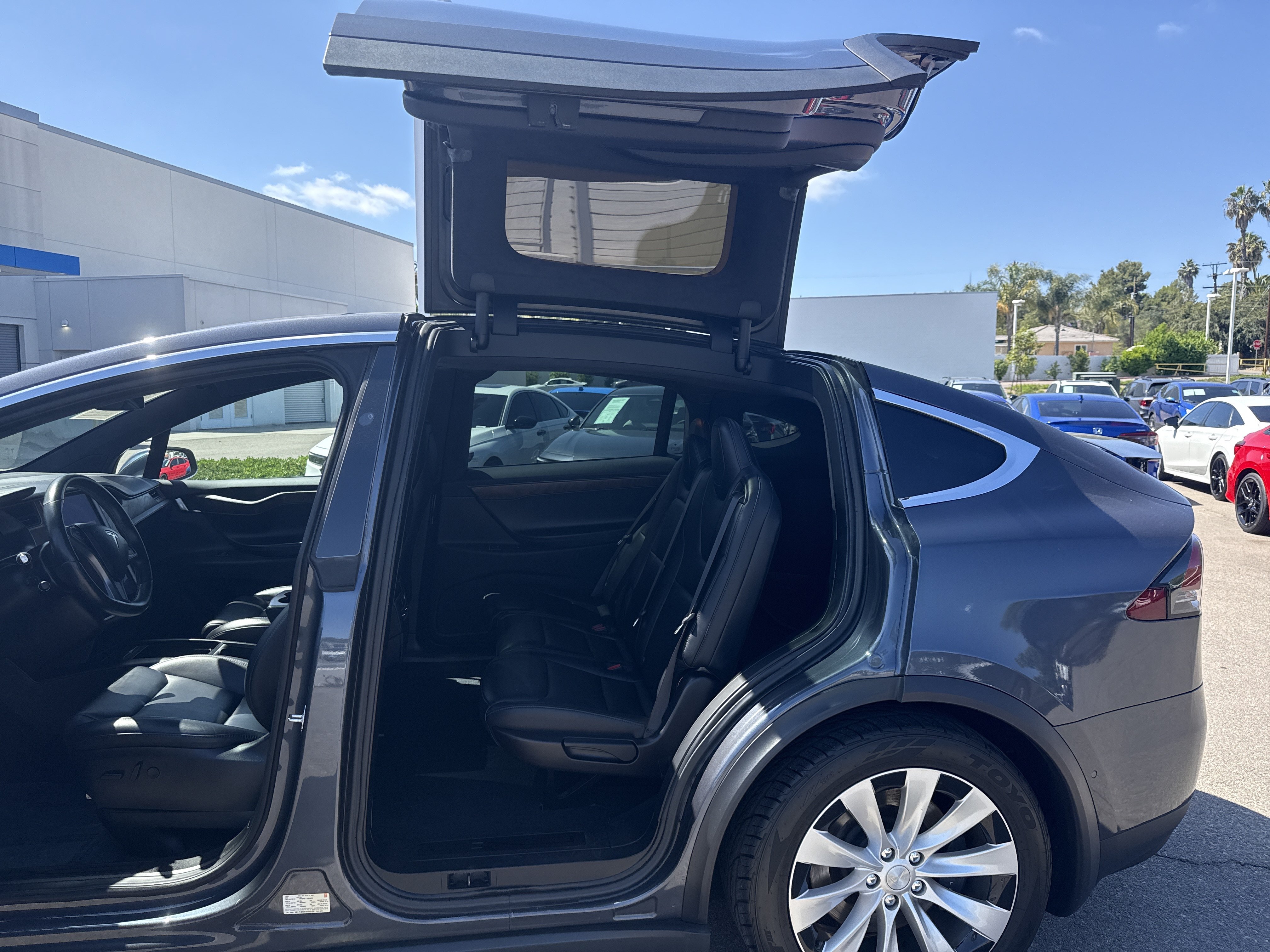 Used 2020 Tesla Model X Long Range AWD/4WD image 13