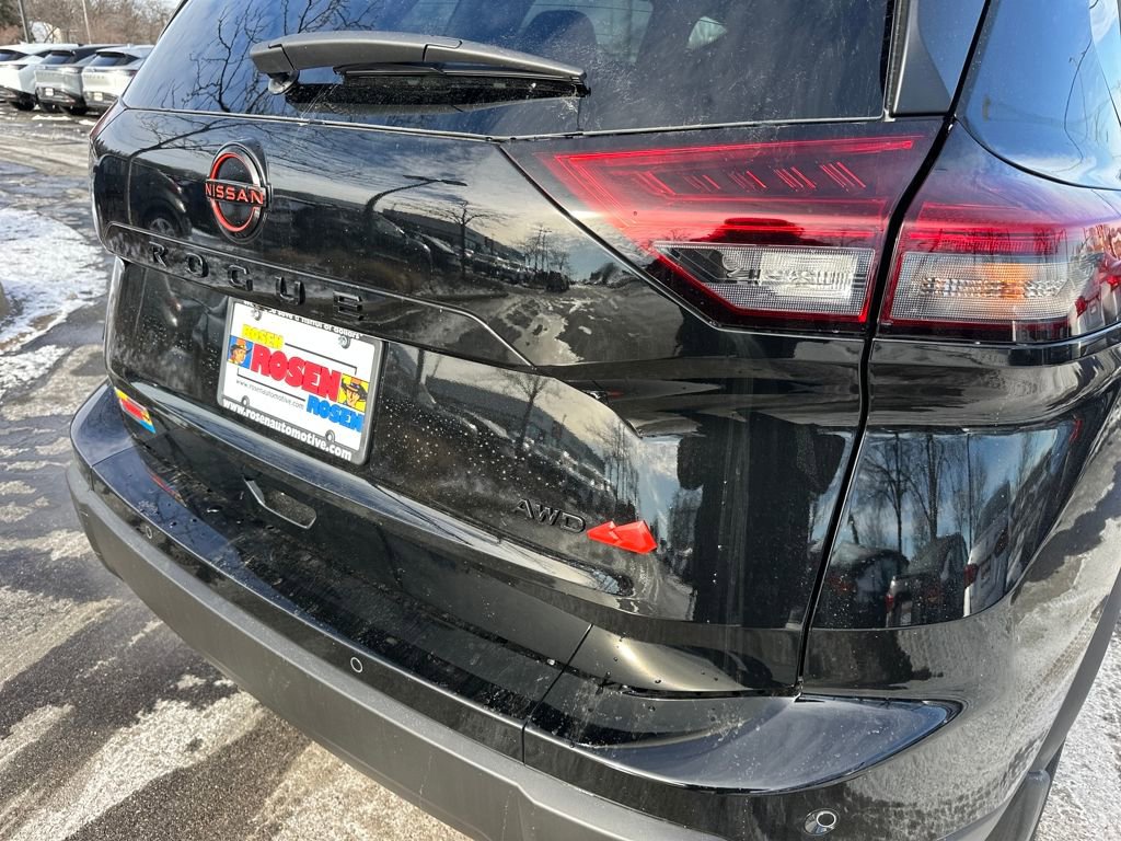 New 2026 Nissan Rogue SV image 32