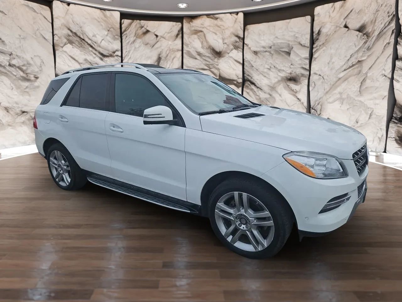 Used 2015 Mercedes-Benz ML 350 2WD w/ Premium 1 Package image 8