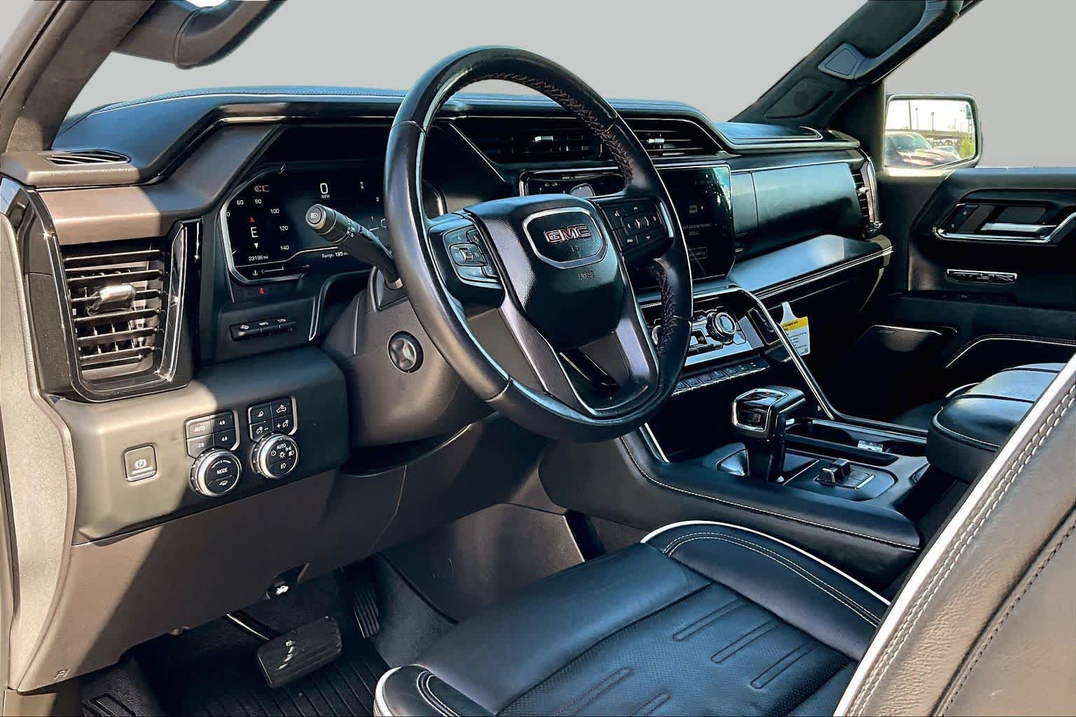 Certified 2024 GMC Sierra 1500 AT4X w/ AT4X AEV Edition AWD/4WD image 31