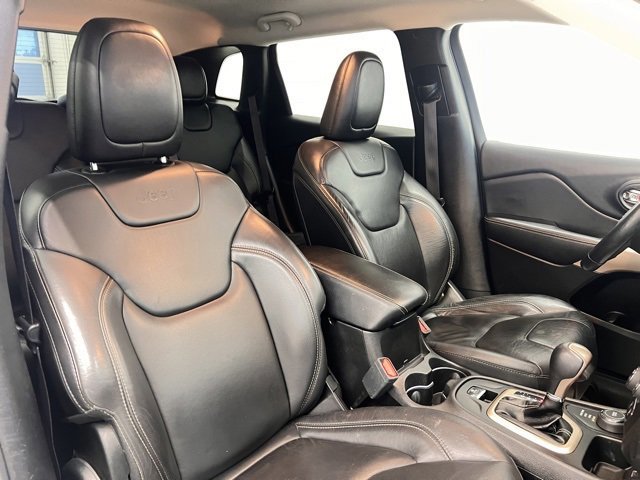 Used 2018 Jeep Cherokee Limited w/ High Altitude Package image 12