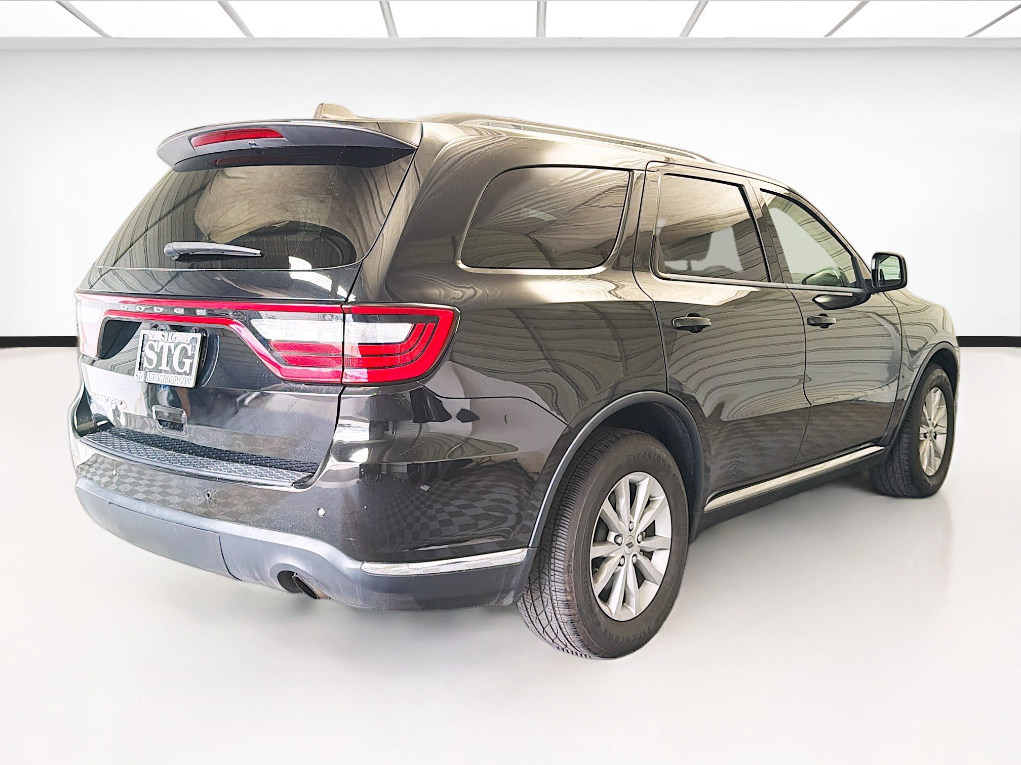 Used 2022 Dodge Durango SXT RWD image 4