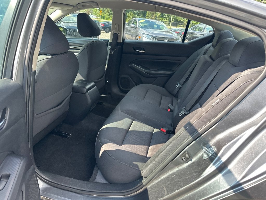 Used 2019 Nissan Altima 2.5 S FWD image 15