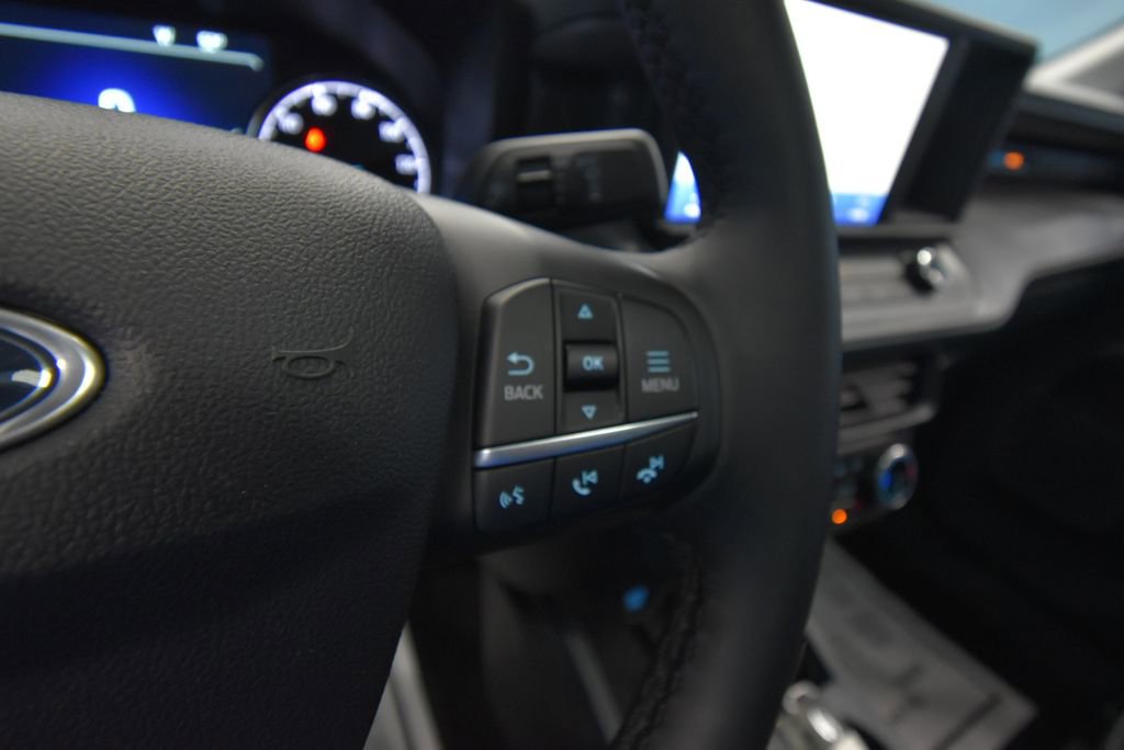 Used 2024 Ford Maverick Lariat w/ Black Appearance Package AWD/4WD image 12