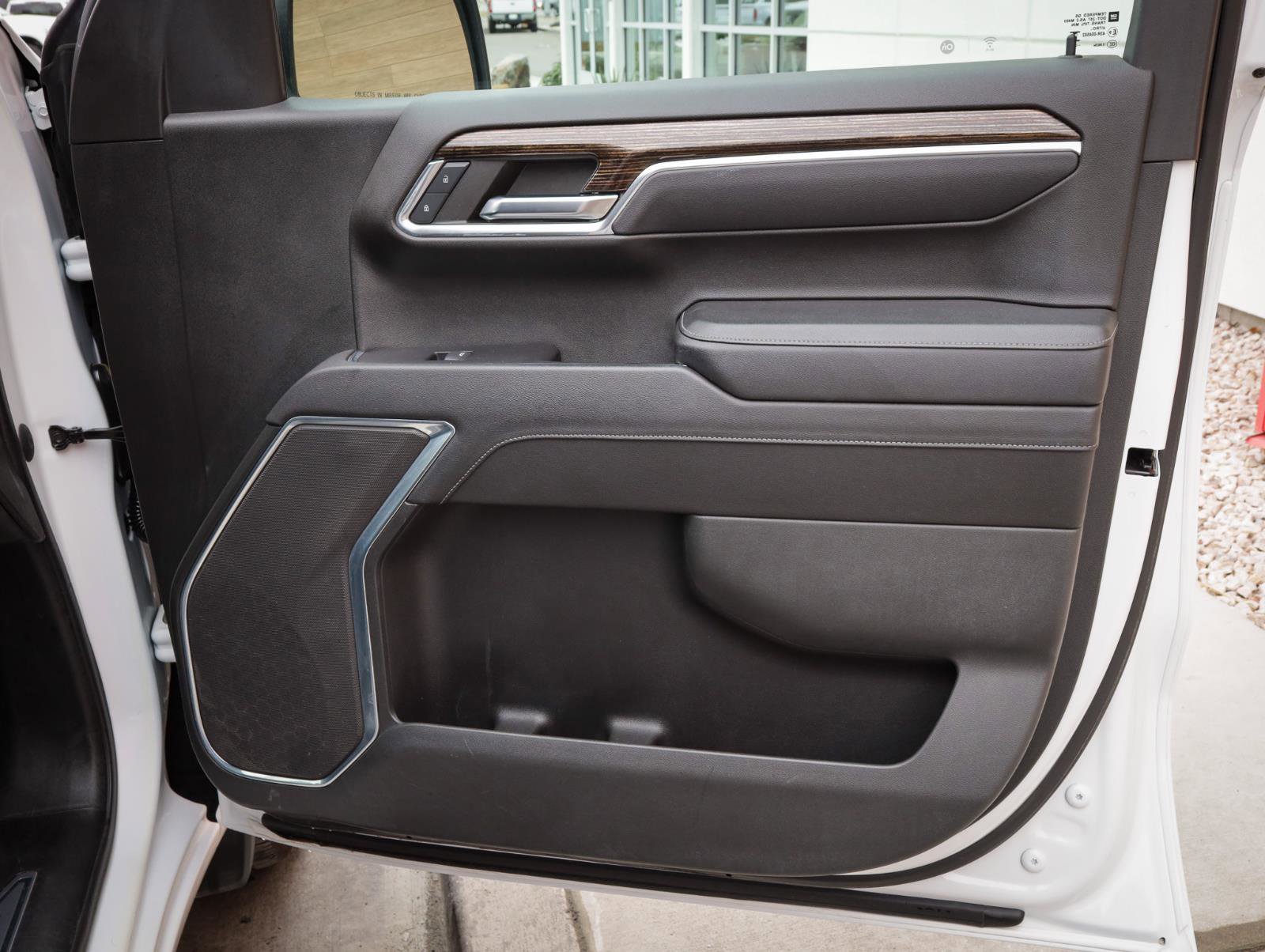 Used 2023 GMC Sierra 1500 SLE w/ X31 Off-Road Package image 25