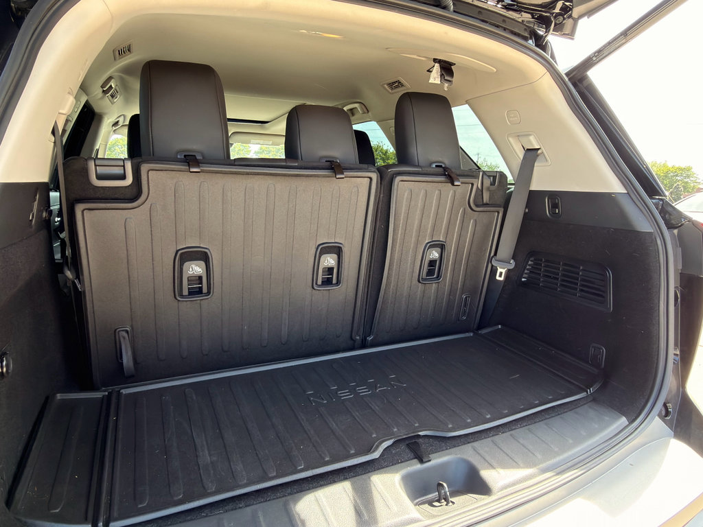 Used 2025 Nissan Pathfinder SL w/ SL Premium Package AWD/4WD image 24