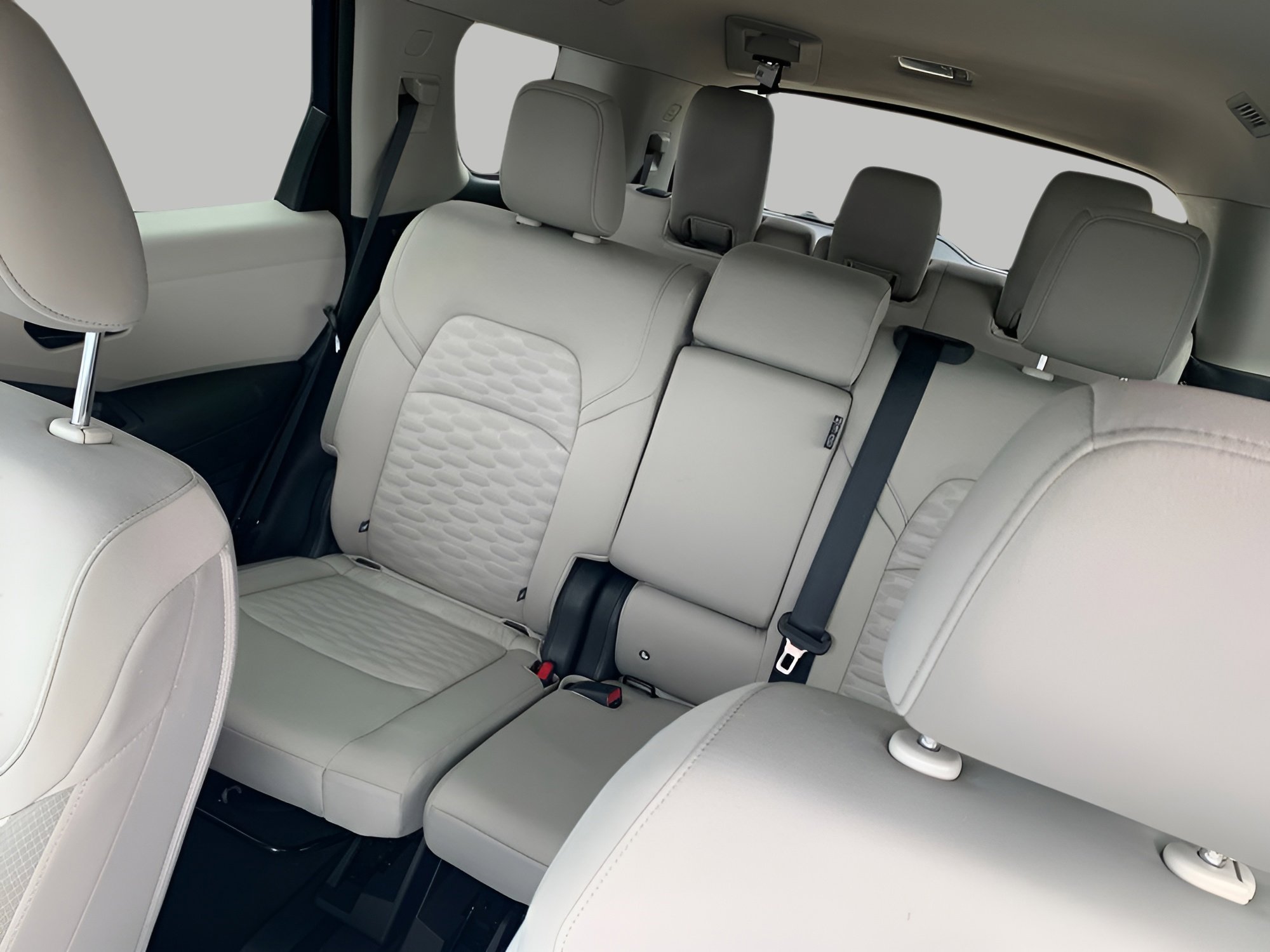 Used 2025 Nissan Pathfinder SV AWD/4WD image 22
