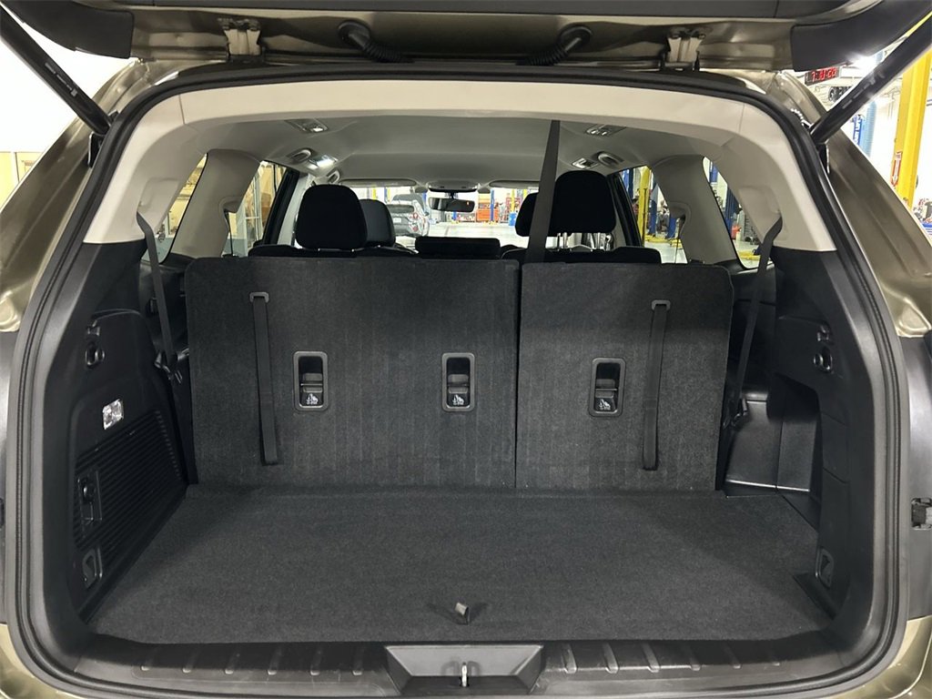 Certified 2022 Subaru Ascent Premium w/ Convenience Package image 27