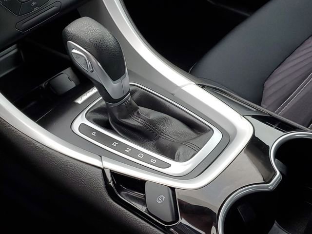 Used 2016 Ford Fusion SE image 18