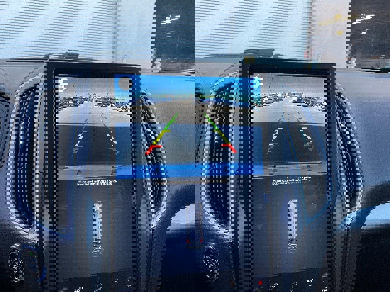 Used 2024 Ford Edge SEL image 25