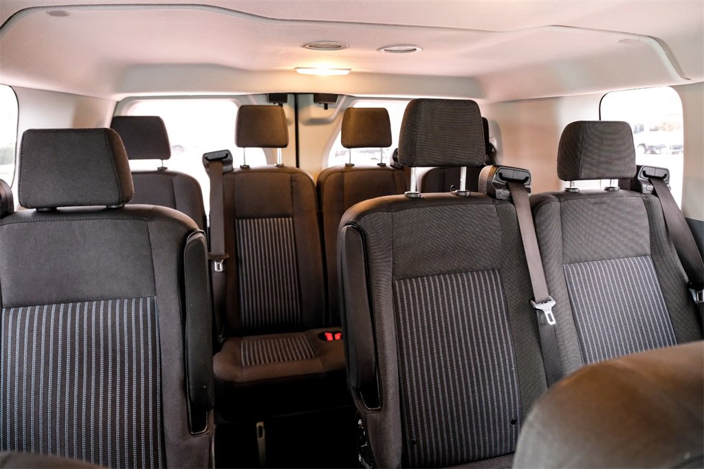 Used 2019 Ford Transit 350 XLT image 34