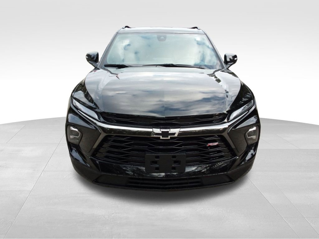 Used 2025 Chevrolet Blazer RS image 9