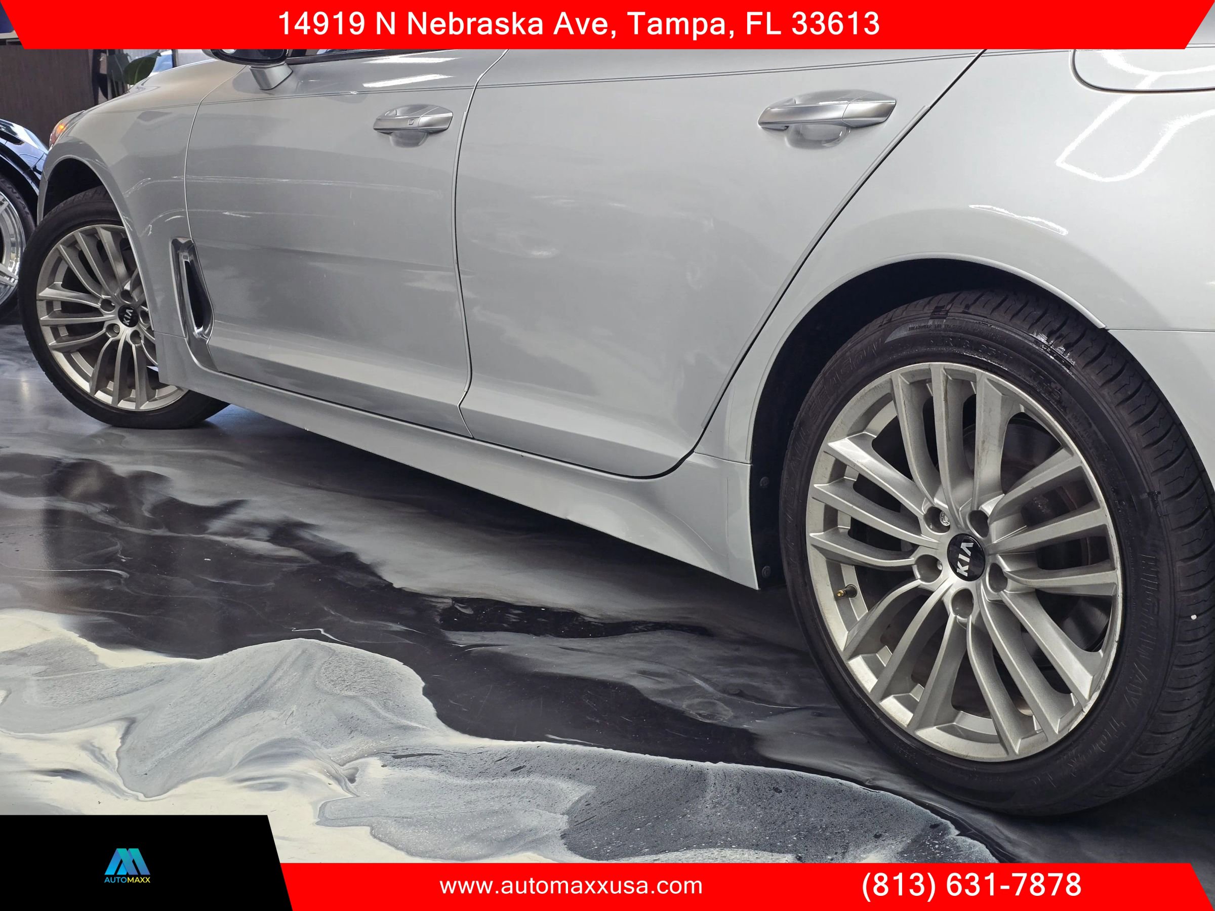 Used 2018 Kia Stinger Sedan 4D image 5