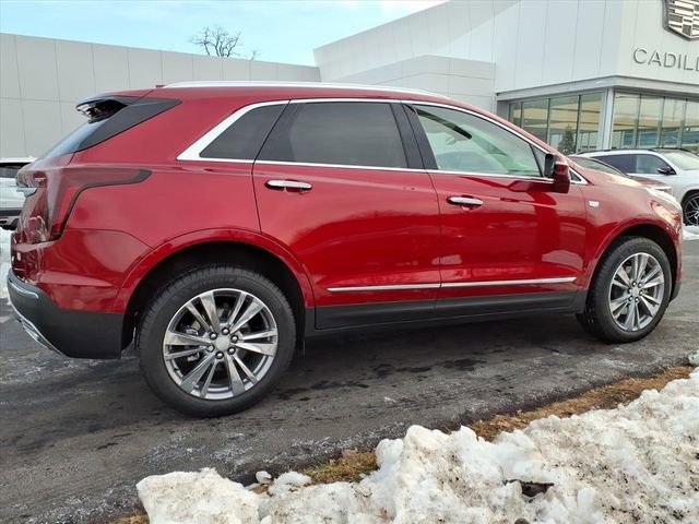 Certified 2025 Cadillac XT5 Premium Luxury image 8