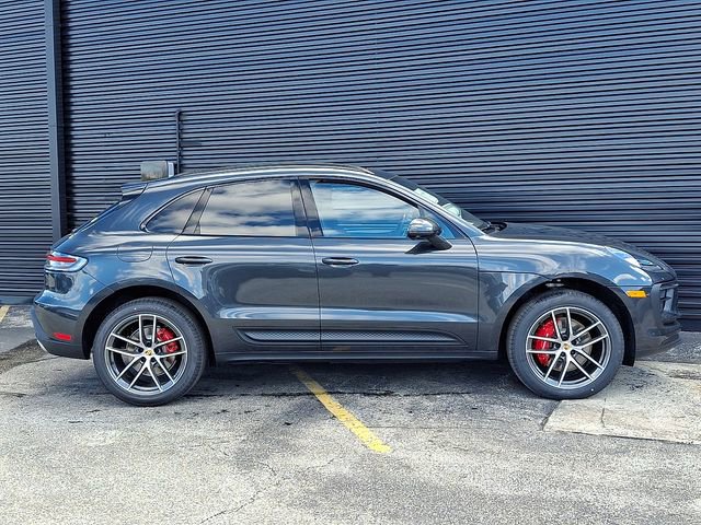 New 2026 Porsche Macan S image 8