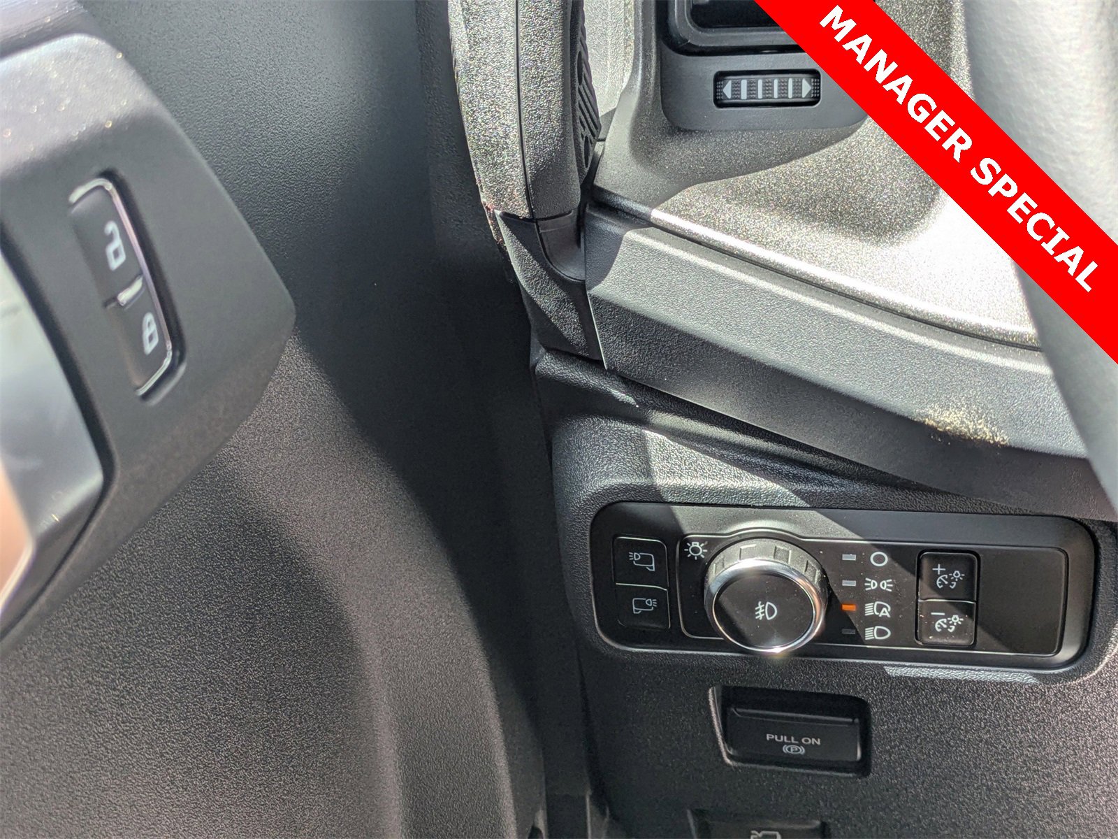 New 2025 Ford Bronco Badlands image 29