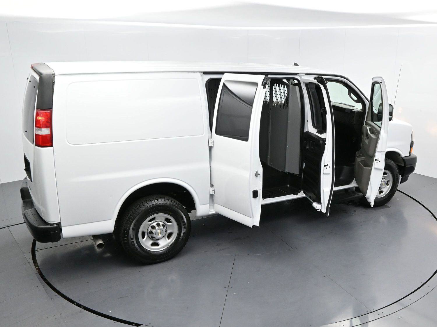 Used 2023 Chevrolet Express 2500 w/ Driver Convenience Package RWD image 37