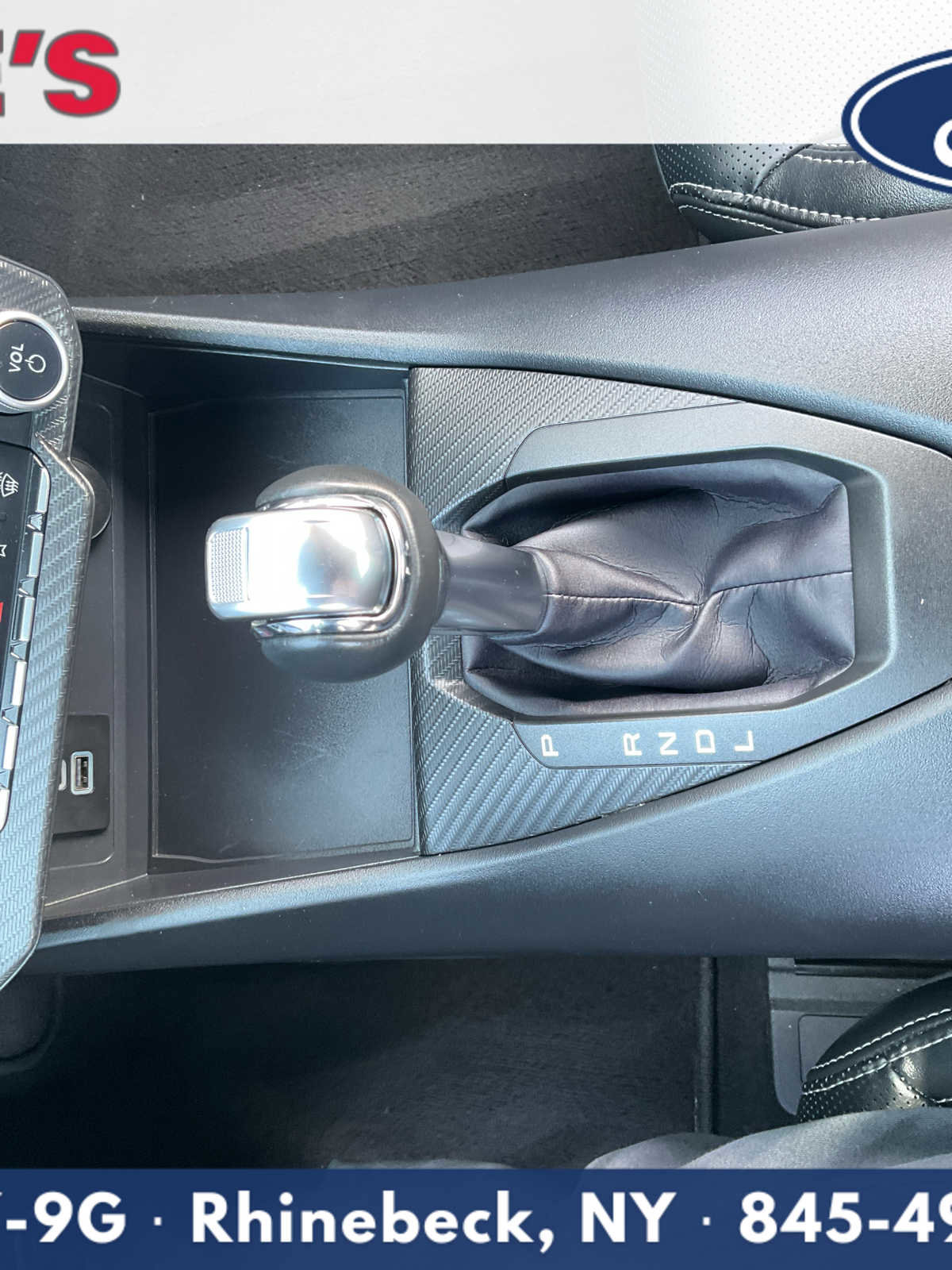 Used 2025 Ford Mustang Premium RWD image 24