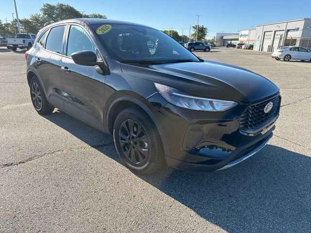 Certified 2025 Ford Escape Active FWD image 10