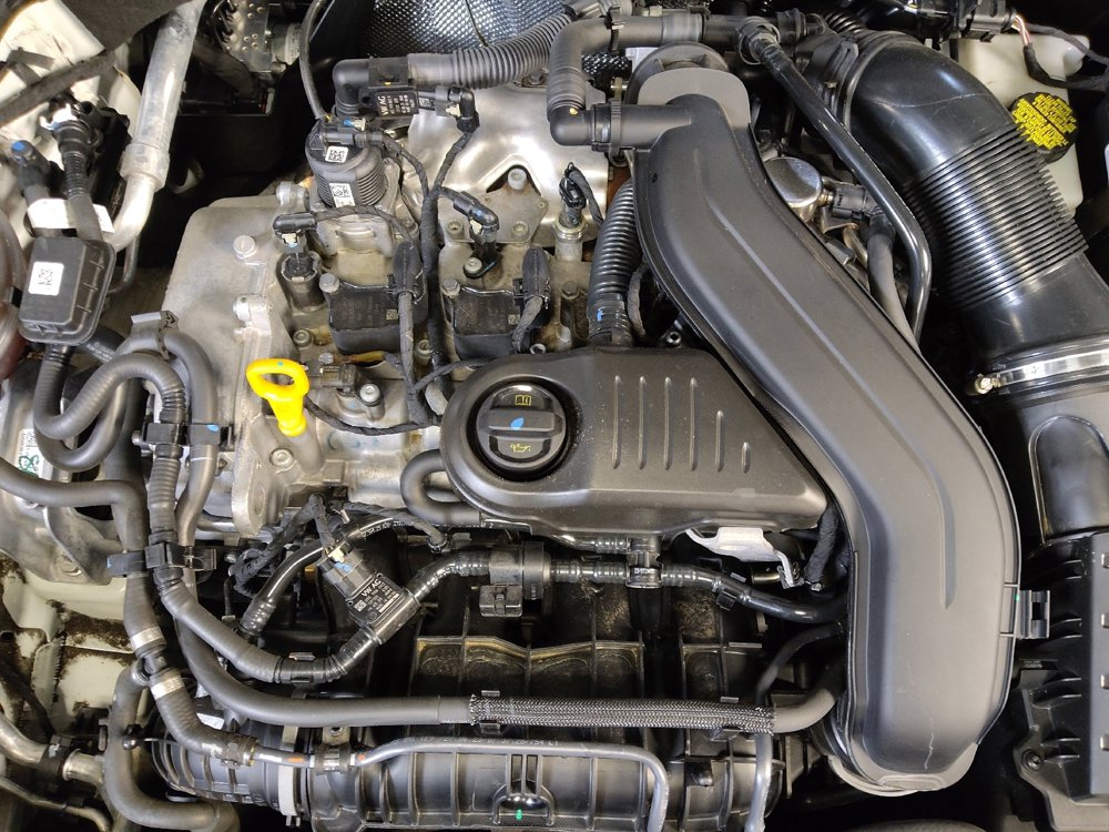 Used 2024 Volkswagen Jetta SE image 30