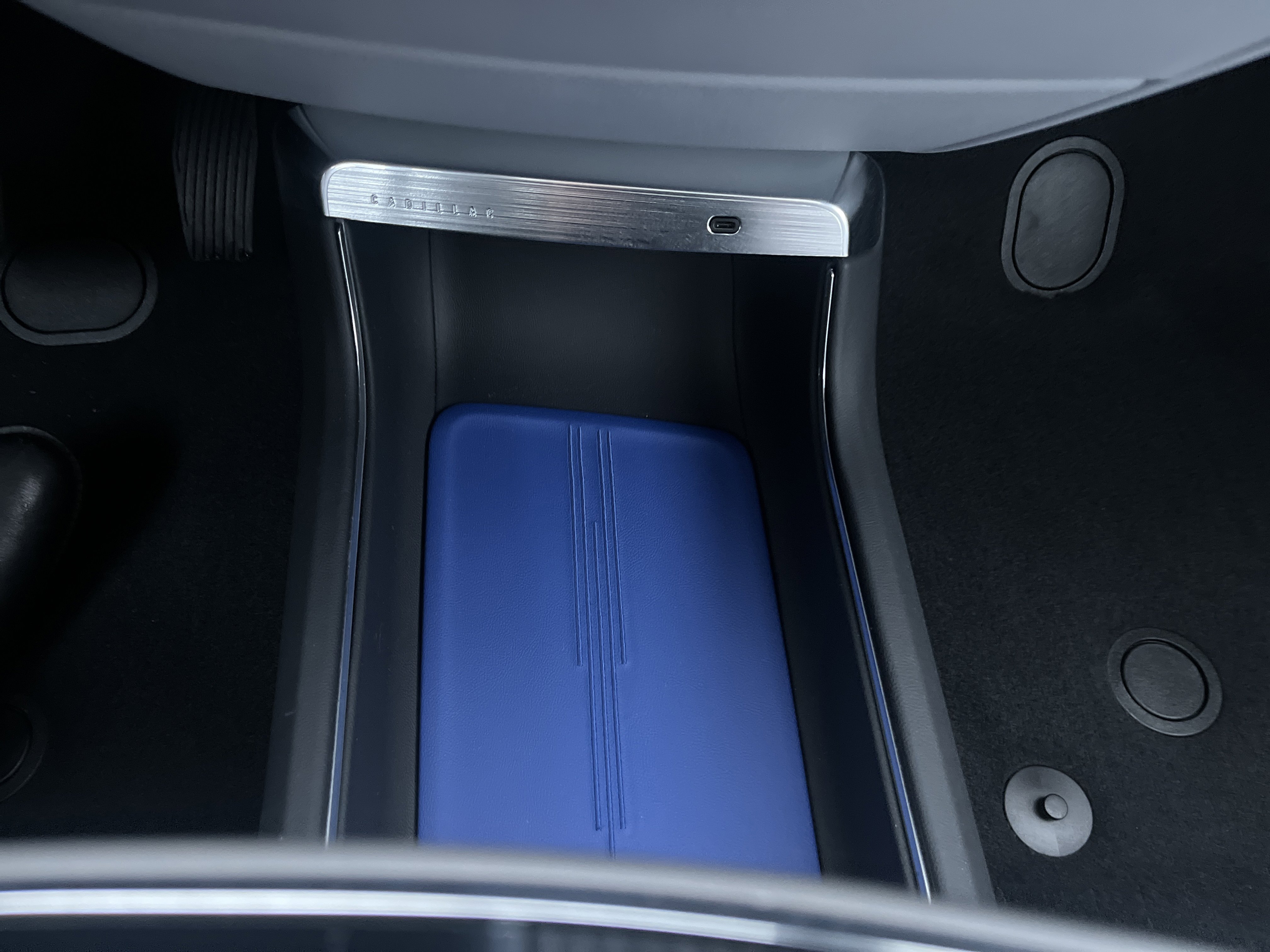 Used 2025 Cadillac Lyriq Luxury image 31