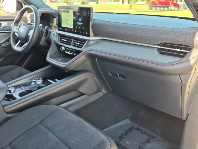 Used 2025 Ford Explorer ST AWD/4WD image 35