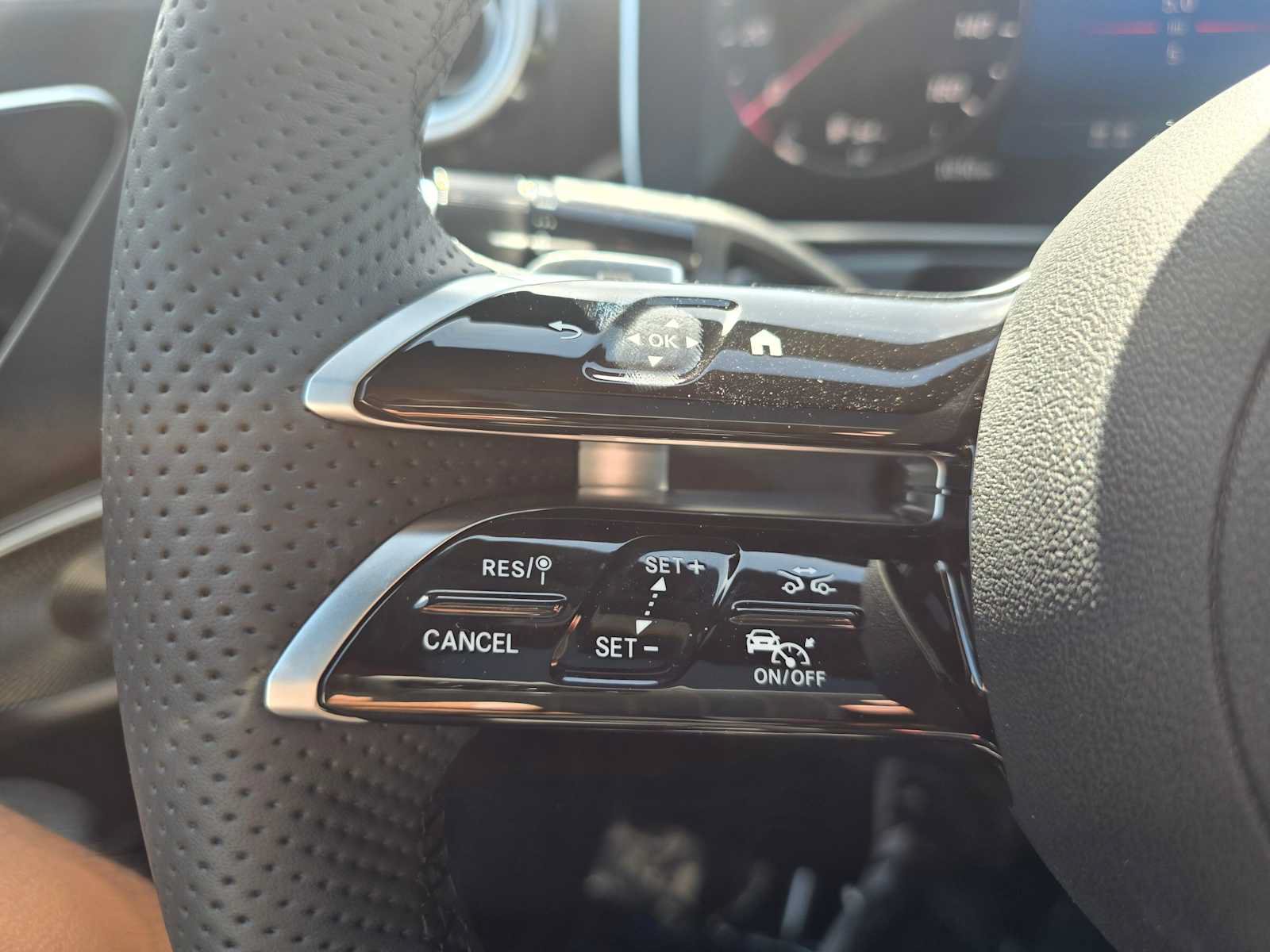 New 2026 Mercedes-Benz CLE 300 4MATIC Coupe image 27
