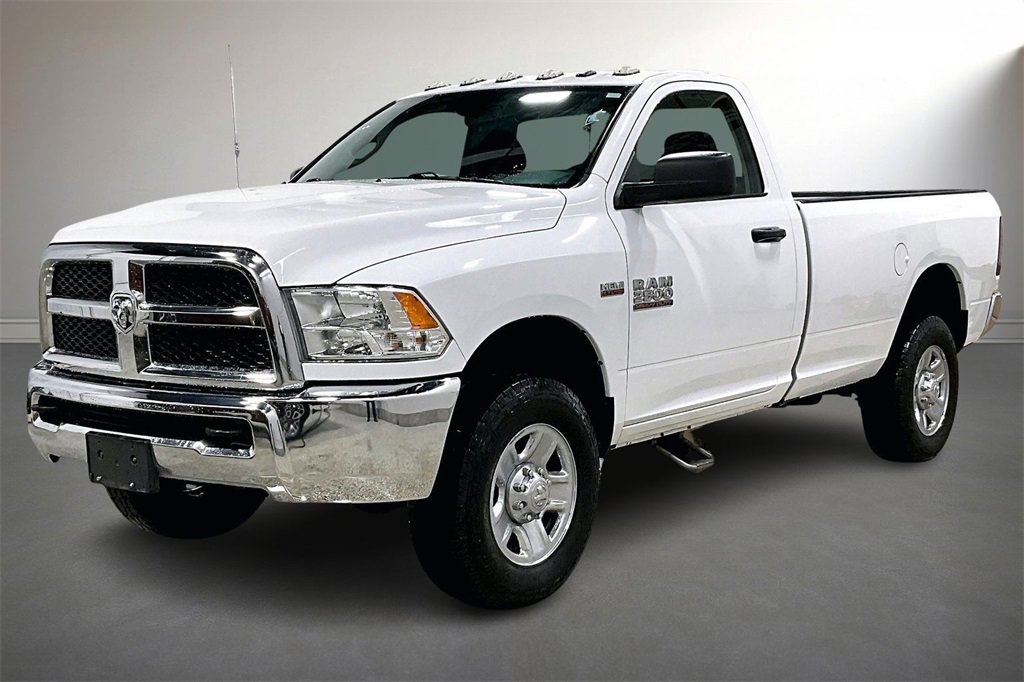 Used 2018 RAM 2500 Tradesman w/ Chrome Appearance Group image 3