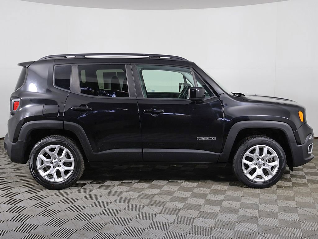 Used 2018 Jeep Renegade Latitude image 15