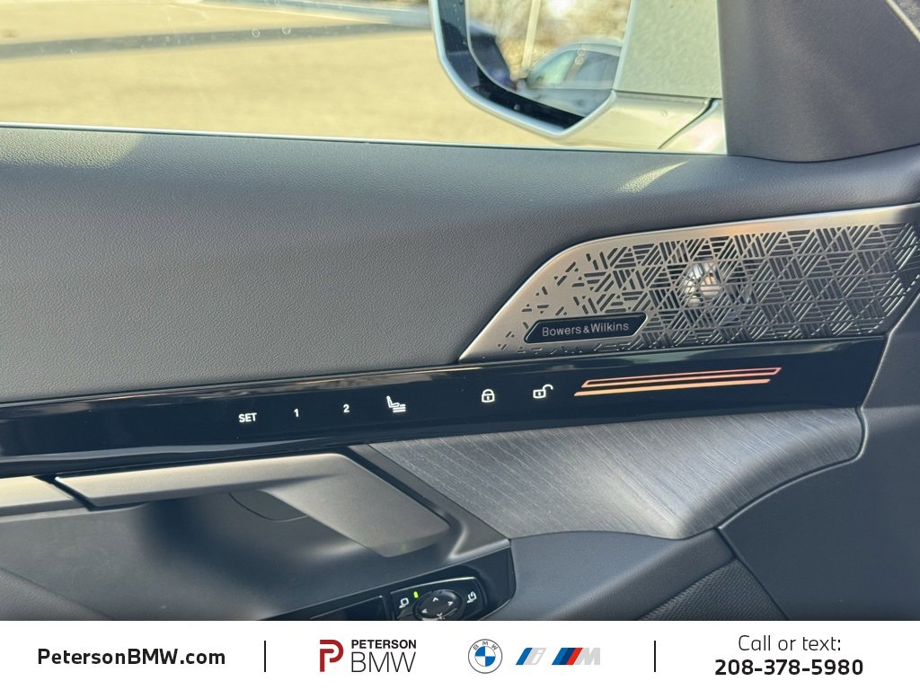 New 2026 BMW 530i xDrive w/ Premium Package image 25