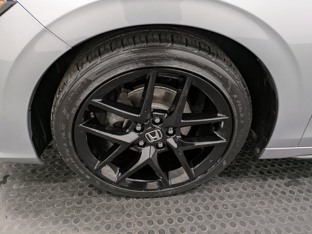 Used 2023 Honda Civic Sport image 7