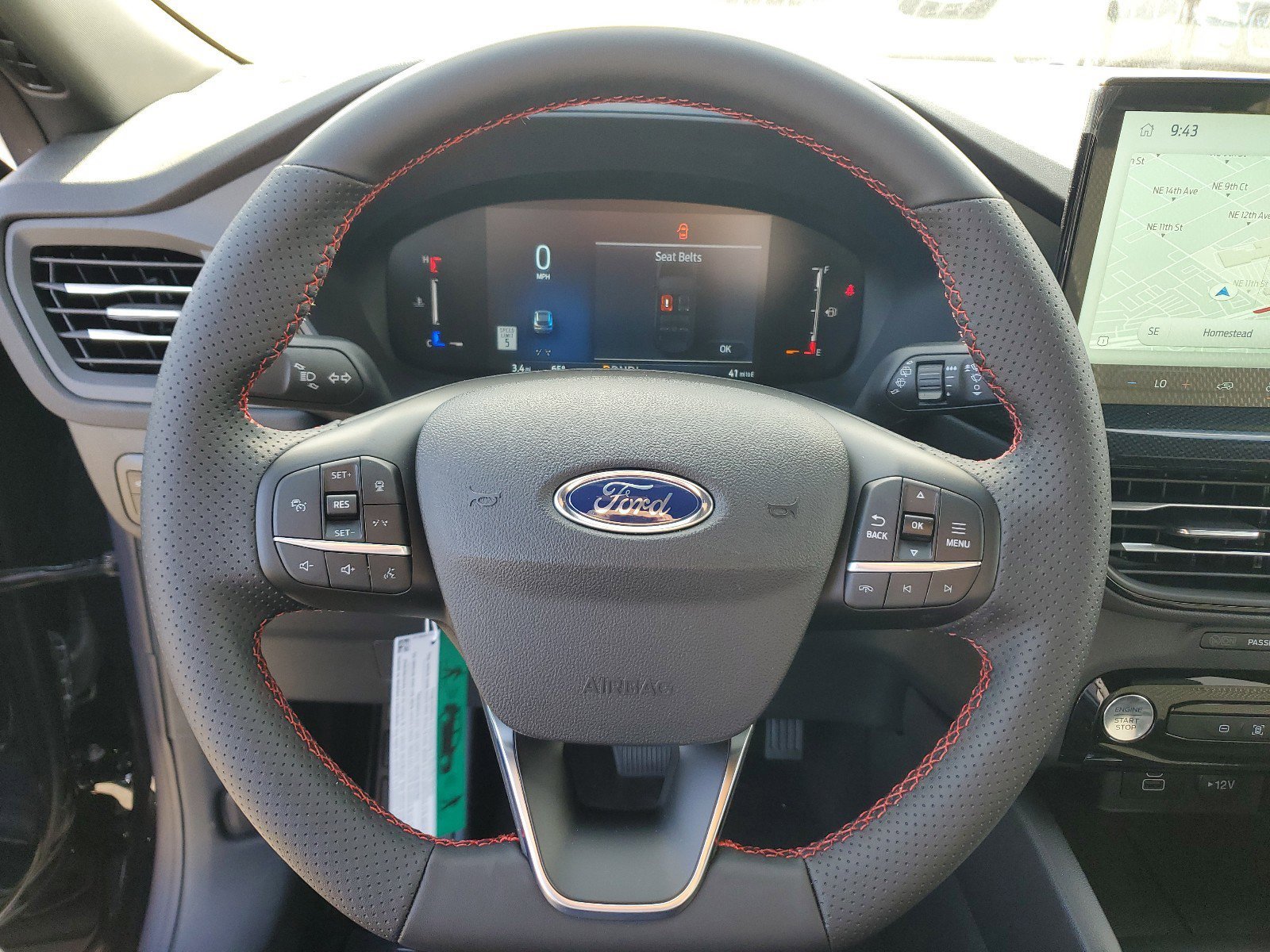 New 2025 Ford Escape ST-Line w/ Equipment Group 301A image 15